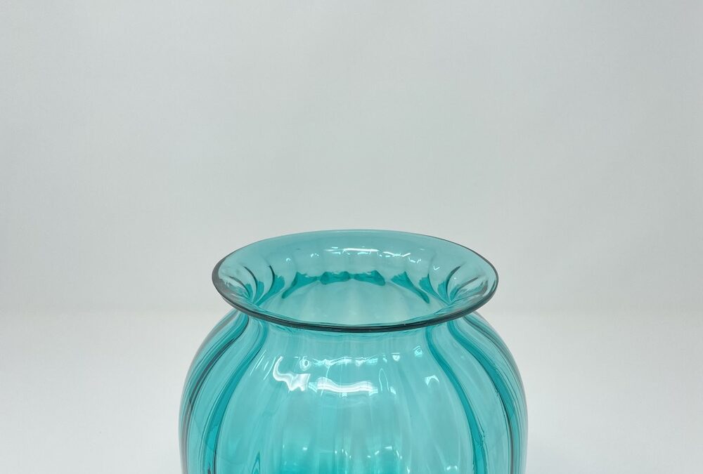 Türkiz hasas váza