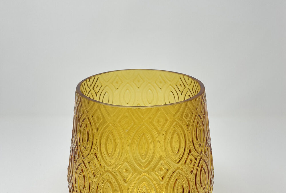 Sárga mintás váza